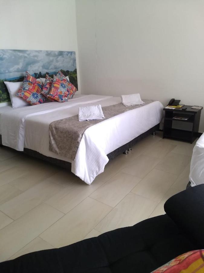 Luxury Hotel Санта Роса де Кабал Екстериор снимка