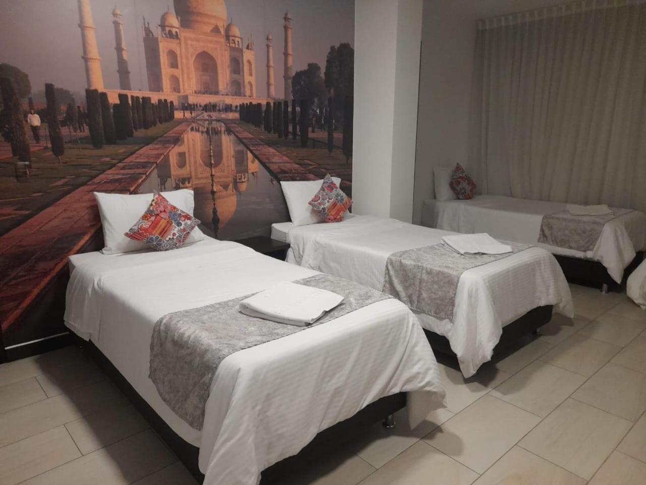 Luxury Hotel Санта Роса де Кабал Екстериор снимка